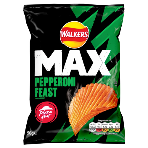 WALKERS MAX PIZZA HUT PEPPERONI FEAST GRAB BAG CRISPS 50G