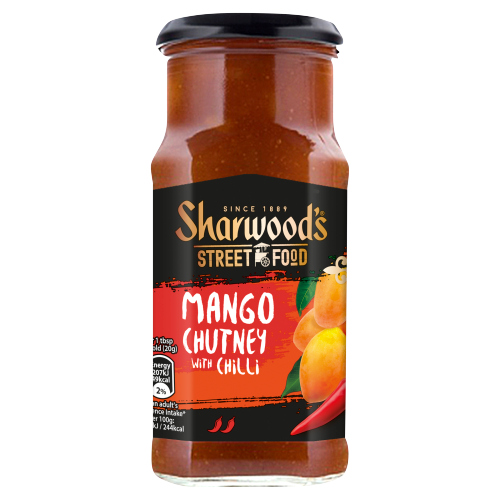 SHARWOOD'S STREET FOOD MANGO CHUTNEY WITH CHILLI 227G